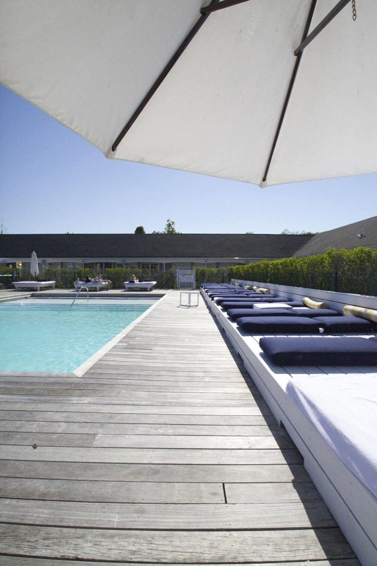 Capri Southampton Exterior foto